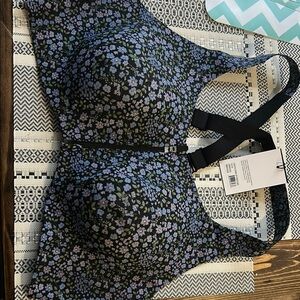 Knix Catalyst Sports Bra